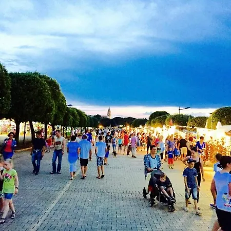 App 7 Aida Lägenhet Umag Exteriör bild